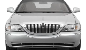 
									Lincoln Town Car full								